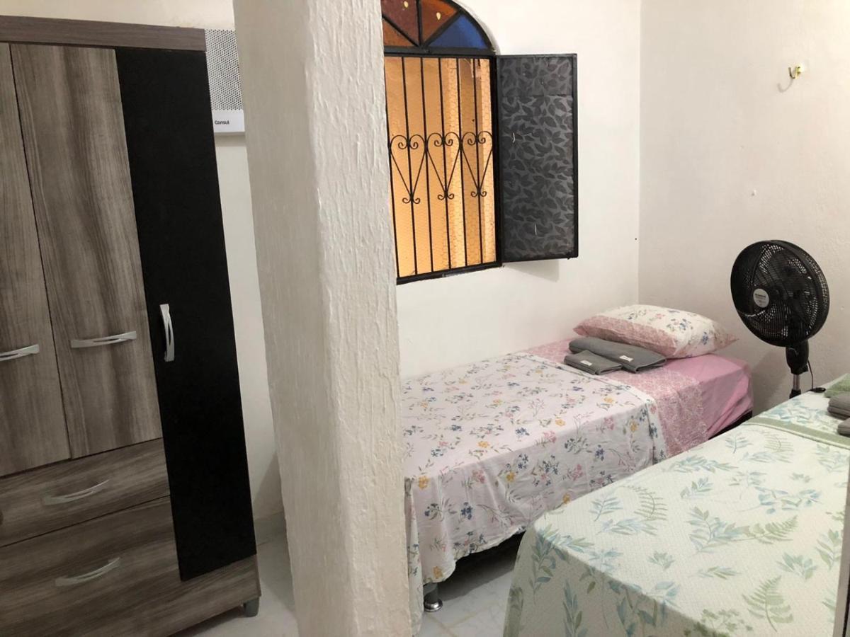 Casa de Hóspedes Manaus - Dormitórios com cozinha Exterior foto